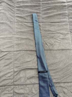 Banana Republic Silver Gray Black Dot Silk Tie 61”